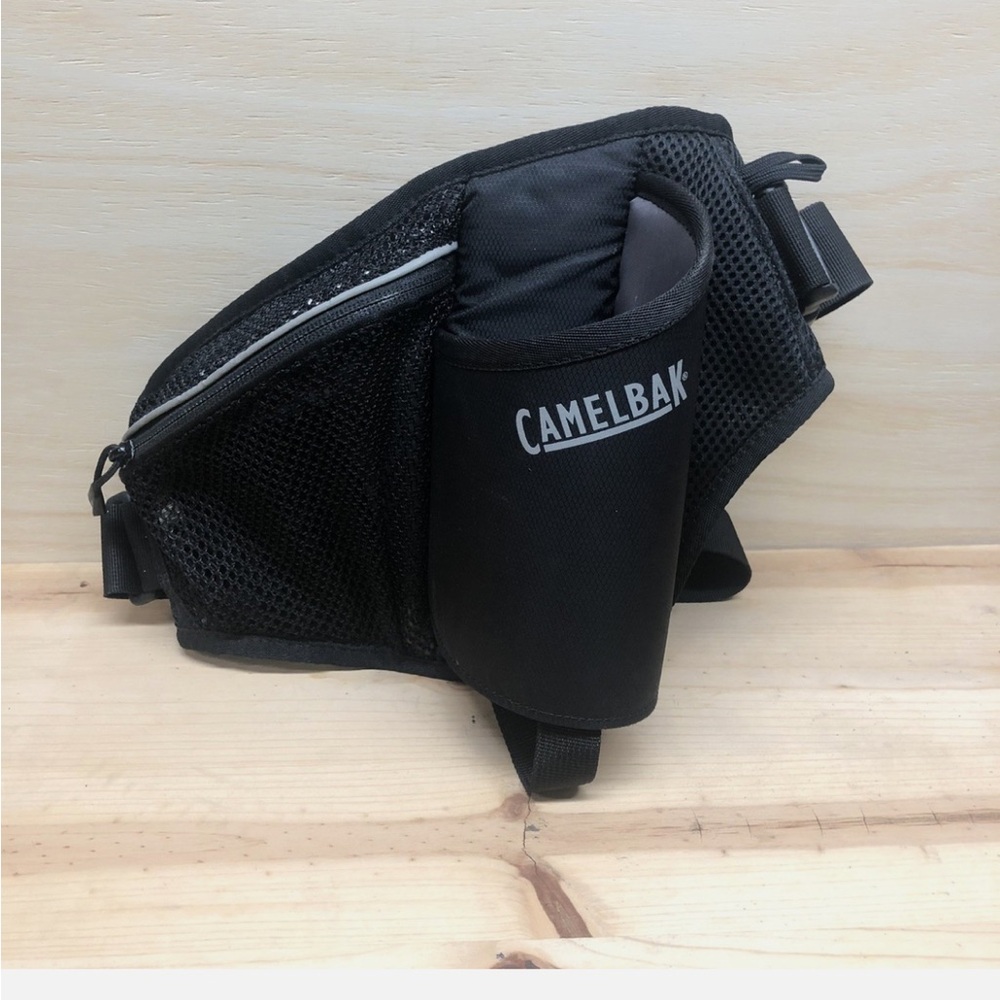 🖤CAMELBAK DELANEY FIT HYDRATION WAIST BELT- RUNNING-ADJUSTABLE🖤